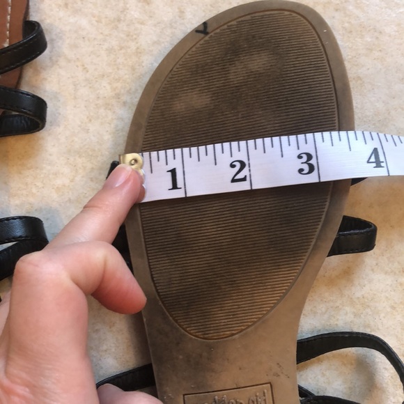 Madden Girl Leather Strap Sandals Size 9 - Picture 8 of 13